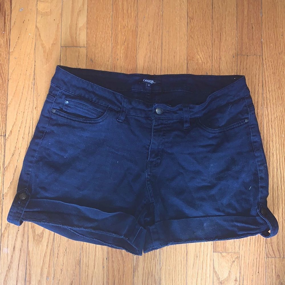 Adorable George brand black jean shorts — Size 12 